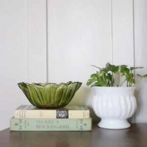 Vintage 7" Round Bowl Lily Pons Green (Avocado Green) by INDIANA GLASS Sunflower